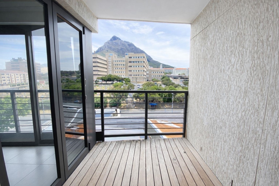1 Bedroom Property for Sale in Observatory Western Cape